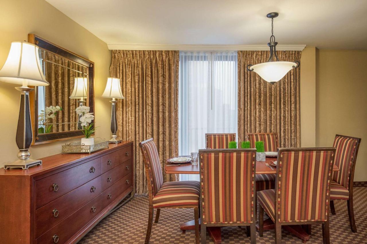 Clarion Collection Hotel Arlington Court Suites Exteriér fotografie