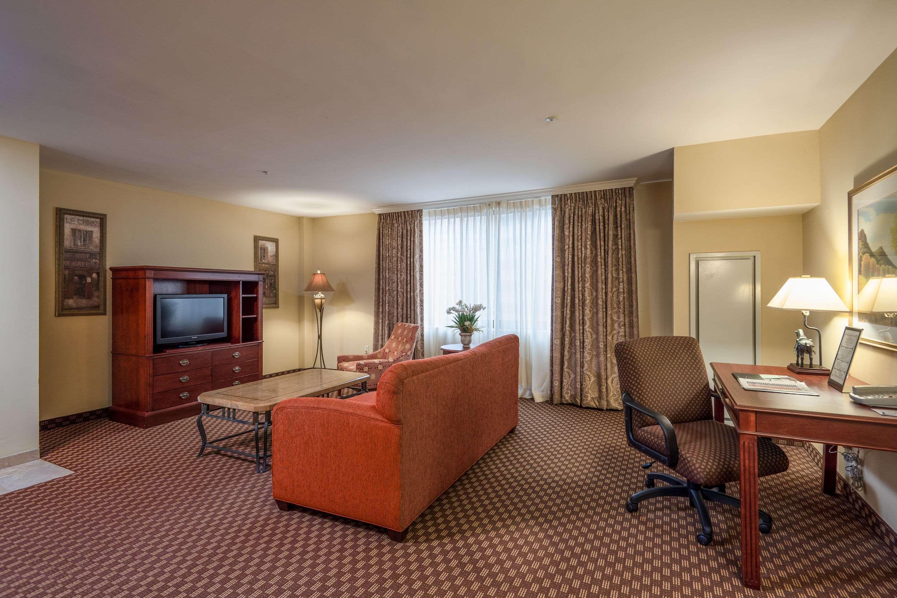 Clarion Collection Hotel Arlington Court Suites Exteriér fotografie